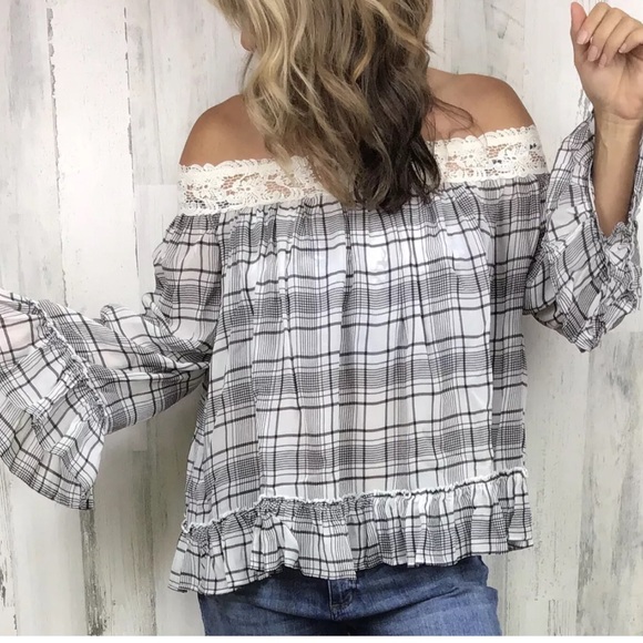 LOFT Tops - Loft Flowy Plaid Off Shoulder Top
